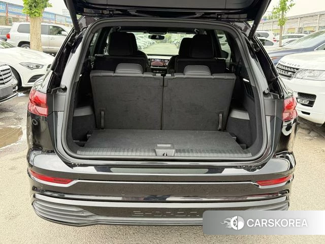 Audi Q5 e-tron id 4334837 из Китая 8