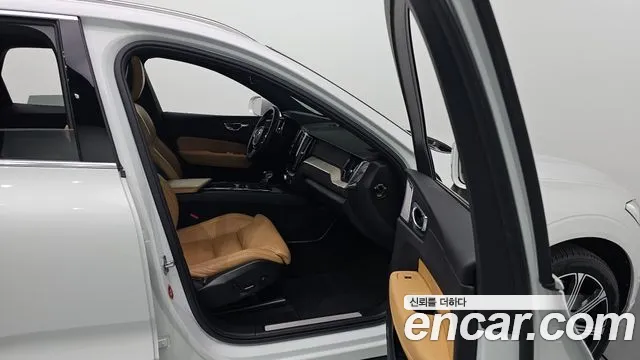 Volvo XC60 second Generation id 2803304 из Кореи 8