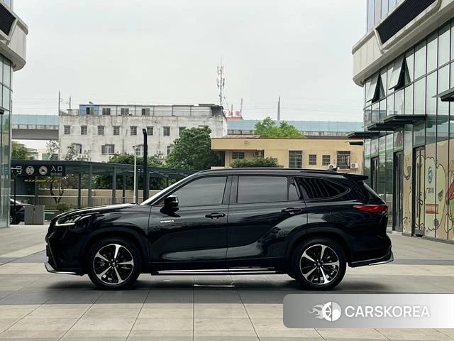 Toyota Crown Lufang id 4263583 из Китая 8