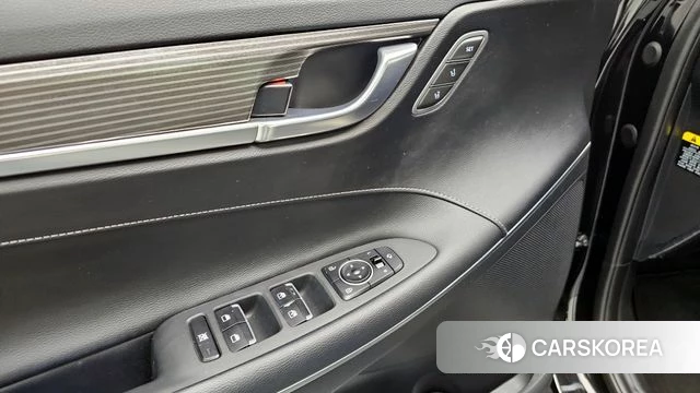 Hyundai Grandeur IG id 4366427 из Кореи 8