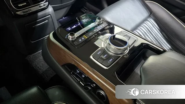 Genesis G90 id 3459647 из Кореи 8