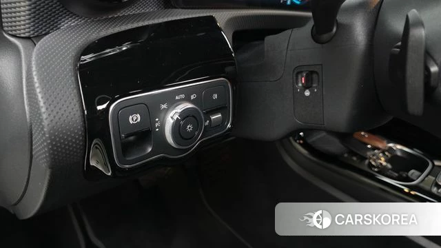 Mercedes-Benz A-Class W177 id 4196148 из Кореи 8