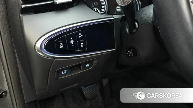 Genesis GV70 id 4754471 из Кореи 8