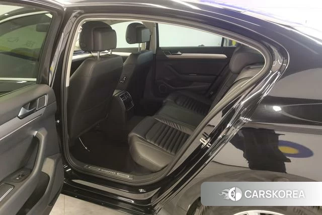 Volkswagen Magotan id 4212495 из Китая 8