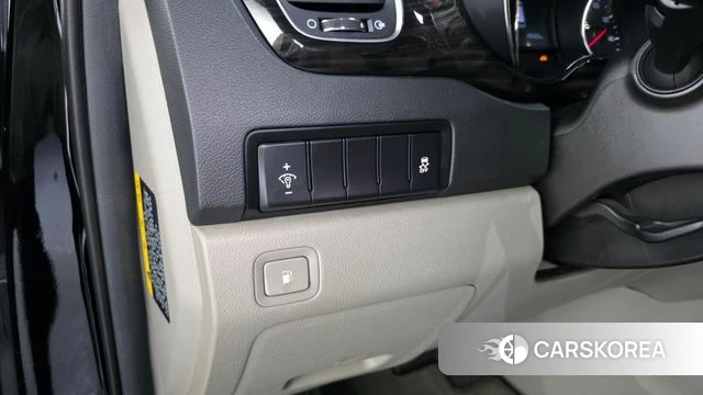 Kia The New Carnival id 4331134 из Кореи 8