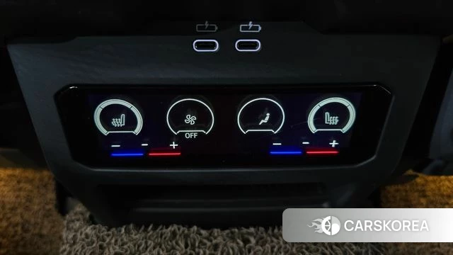BMW 5 Series (G60) id 4301915 из Кореи 8