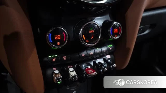 Mini Cooper S Convertible id 3294351 из Кореи 8