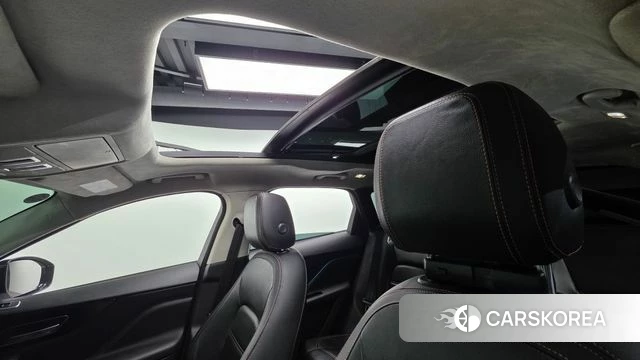 Jaguar F-PACE id 4268956 из Кореи 8