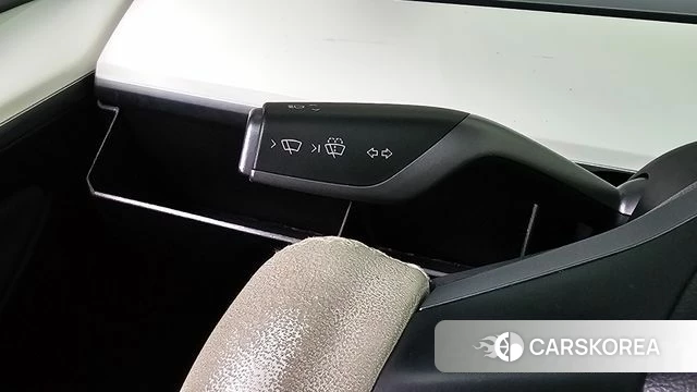 Tesla Model Y id 4767999 из Кореи 8