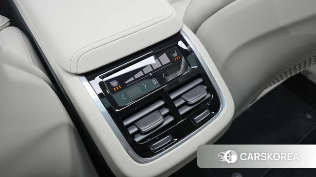 Volvo XC60 second Generation id 4762119 из Кореи 8