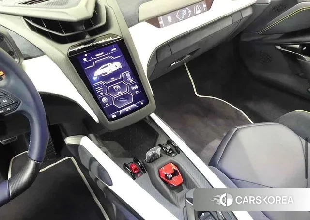 Lamborghini Revuelto id 3482045 из Кореи 8