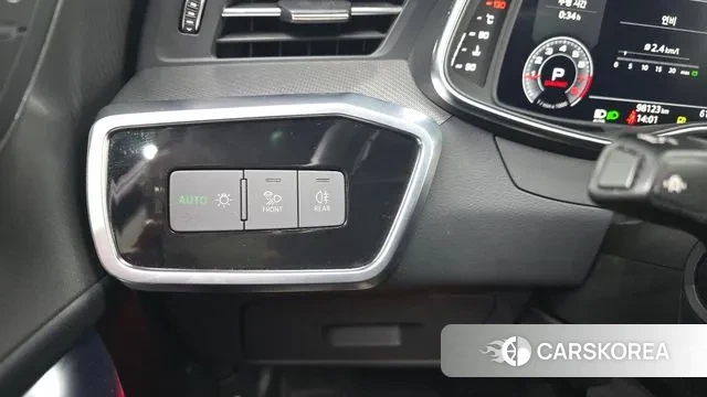 Audi A6 (C8) id 3681882 из Кореи 8