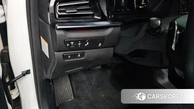 Kia Niro Plus id 3378425 из Кореи 8