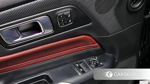 Ford Mustang 7th Generation id 3891212 из Кореи 8