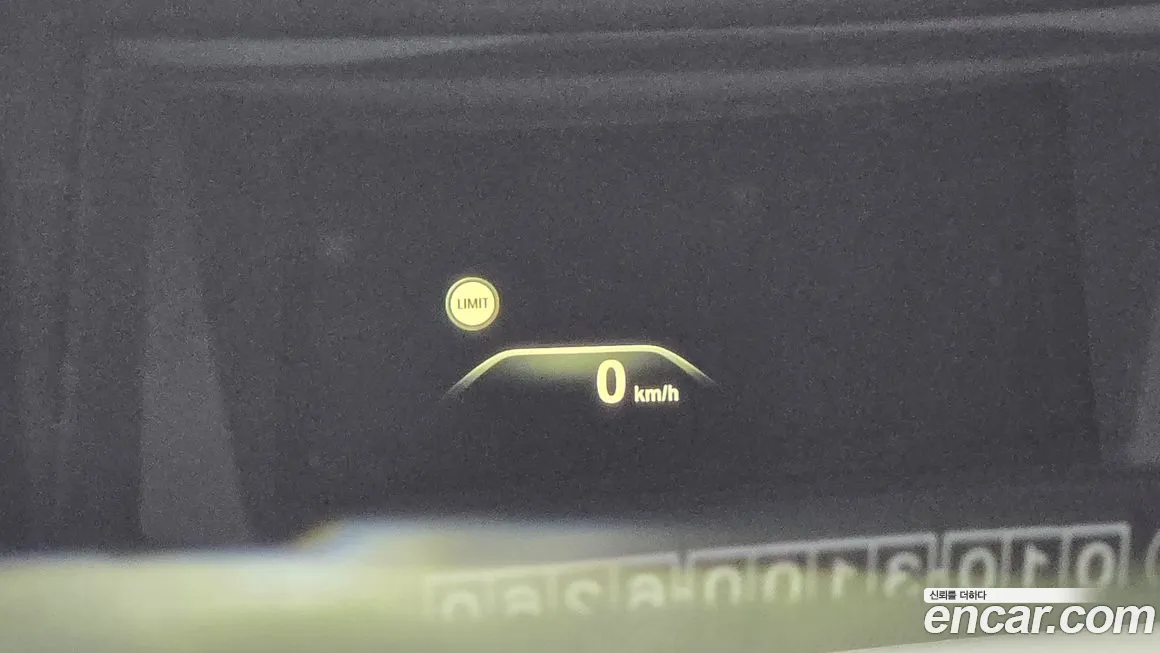 BMW 5 Series (G30) id 2069555 из Кореи 8