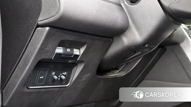 Land Rover Discovery Sports 2nd Generation id 3033279 из Кореи 8