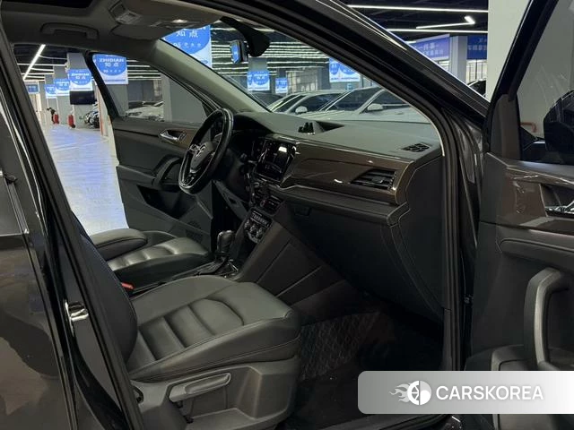Volkswagen Tuyue id 4210820 из Китая 8