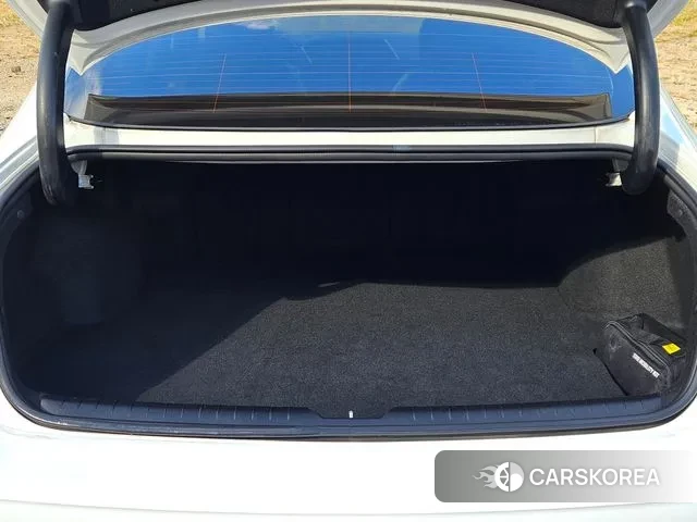 Hyundai Sonata (DN8) id 3573513 из Кореи 8