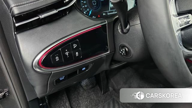 Genesis GV70 id 4303327 из Кореи 8