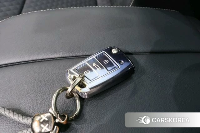 Volkswagen Tourang id 4258634 из Китая 8
