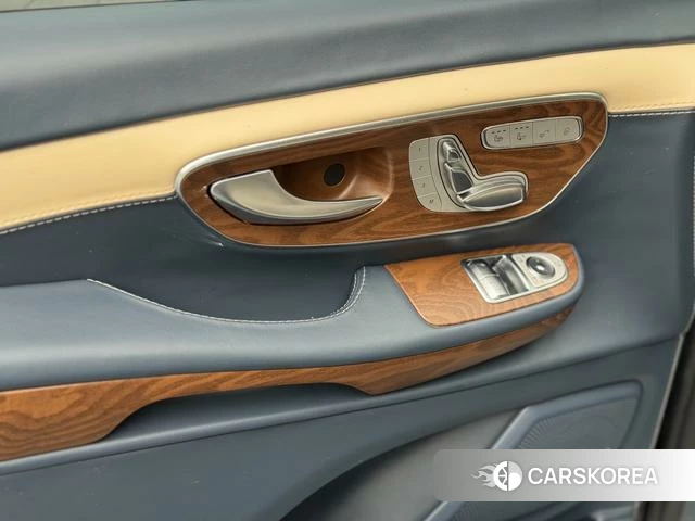 Mercedes-Benz V-class id 4277912 из Китая 8