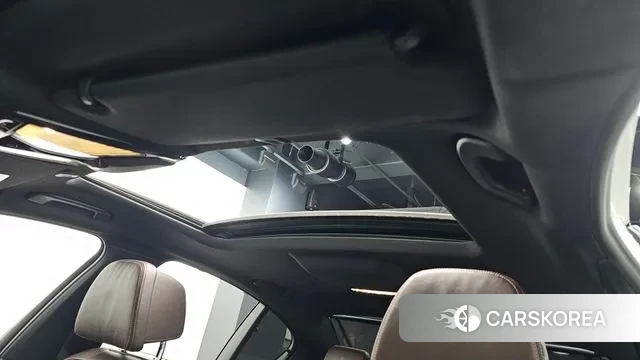 BMW 5 Series (G30) id 3540851 из Кореи 8