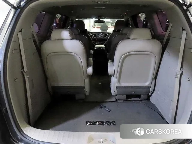 Kia The New Carnival id 3617250 из Кореи 8