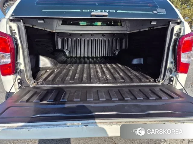 Ssangyong Rexton Sports Cannes id 3607573 из Кореи 8