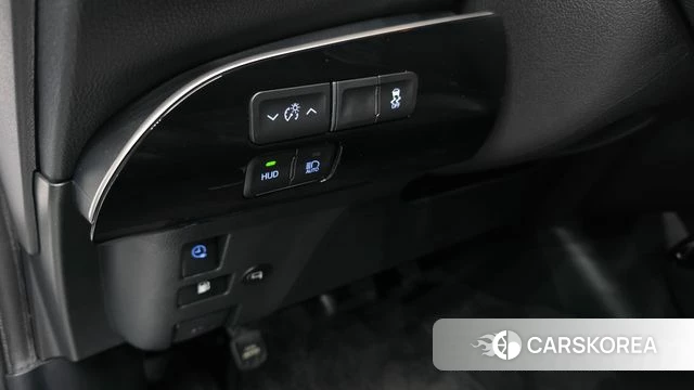 Toyota Prius Prime id 4697340 из Кореи 8