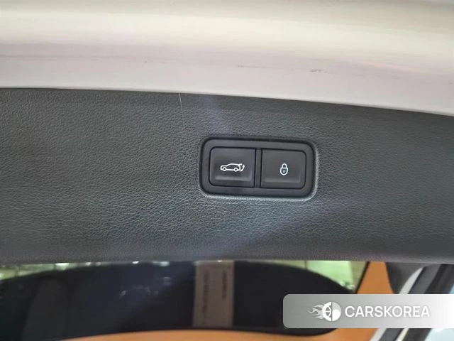 Genesis GV80 id 4262676 из Кореи 8