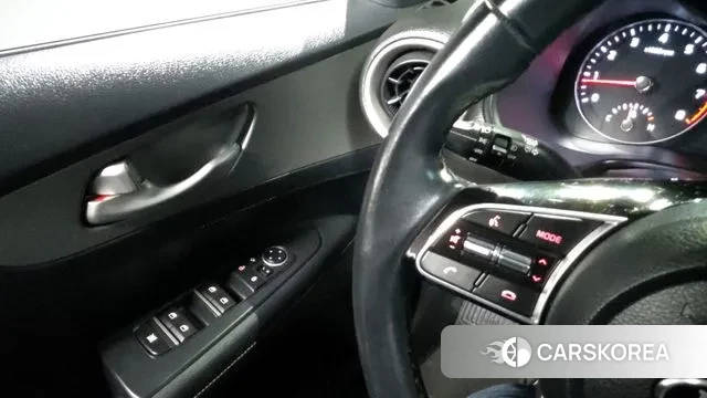 Kia Come New K3 id 3028850 из Кореи 8