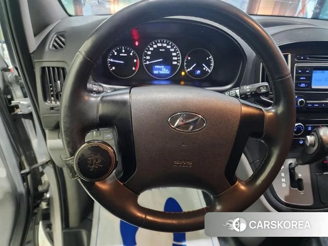 Hyundai The New Grand Starex id 3955828 из Кореи 8