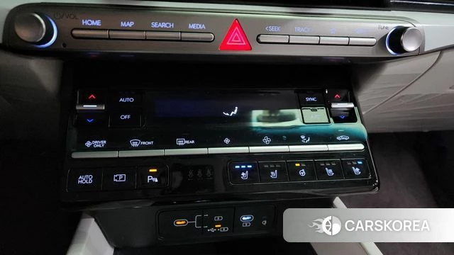 Hyundai Grandeur Hybrid (GN7) id 3831172 из Кореи 8