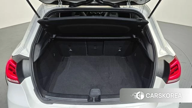 Mercedes-Benz A-Class W177 id 4458565 из Кореи 8