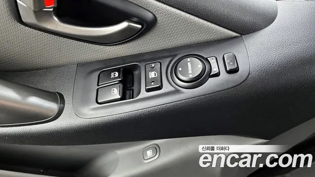 Hyundai The New Grand Starex id 2880913 из Кореи 8