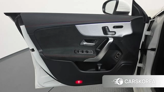 Mercedes-Benz CLA-Class C118 id 4688396 из Кореи 8