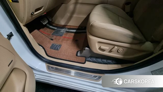 Kia The New Carnival id 4943818 из Кореи 8