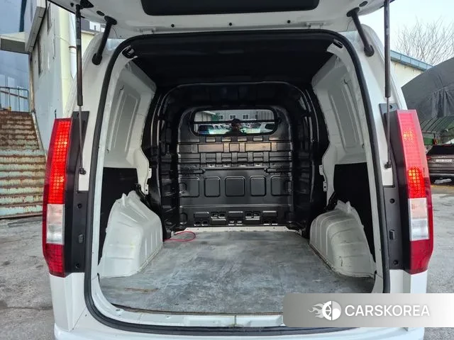 Hyundai Staria id 3706194 из Кореи 8