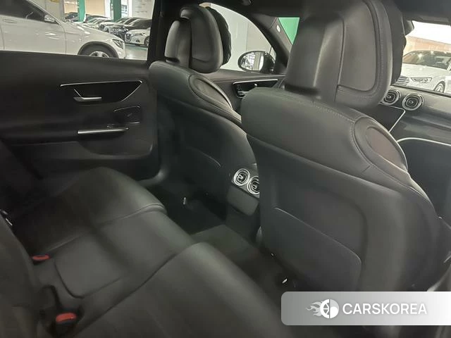 Mercedes-Benz Class C id 4314491 из Китая 8