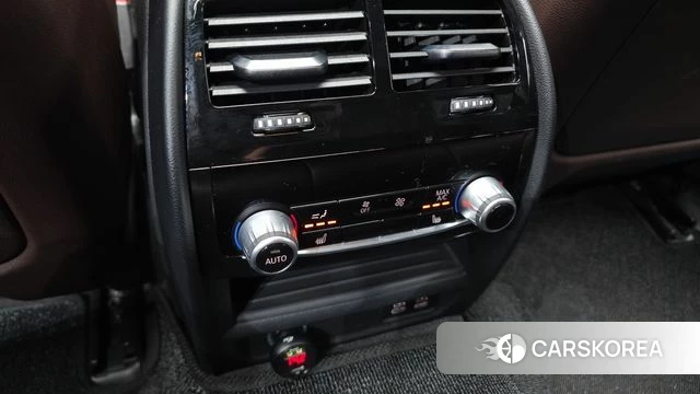 BMW 5 Series (G30) id 4641928 из Кореи 8