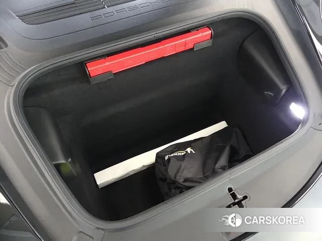 Porsche 911 id 3226721 из Кореи 8