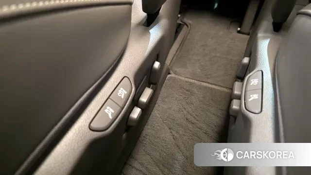 Kia Carnival 4th generation id 3640655 из Кореи 8