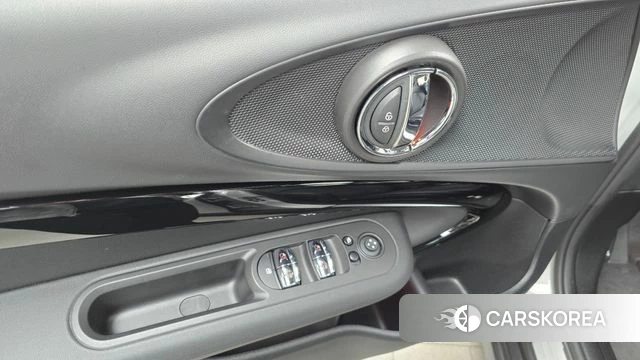 Mini Cooper Clubman id 3859284 из Кореи 8