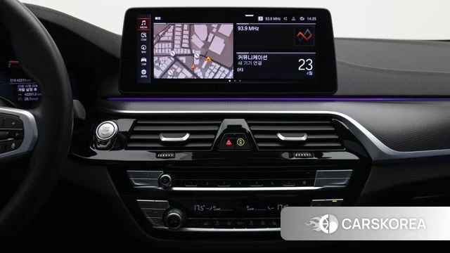 BMW 5 Series (G30) id 4262710 из Кореи 8