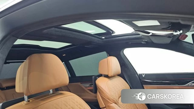 BMW 7 Series (G11) id 4836209 из Кореи 8