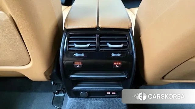 BMW 5 Series (G30) id 3712127 из Кореи 8