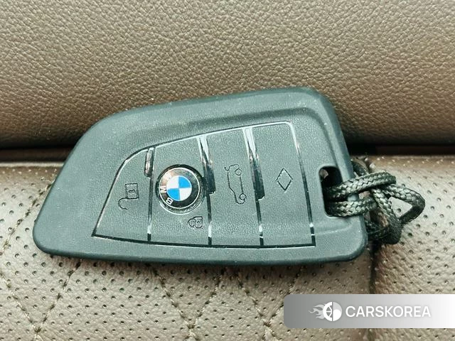 BMW X3 id 4300430 из Китая 8