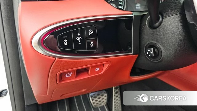 Genesis GV70 id 4603896 из Кореи 8