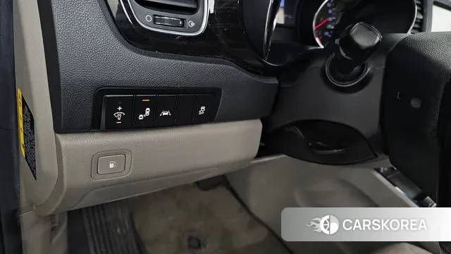 Kia The New Carnival id 3391646 из Кореи 8