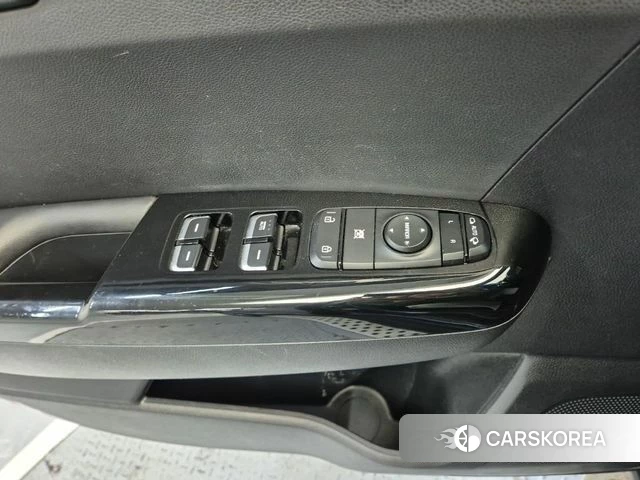 Kia Sportage The Bold id 4294737 из Кореи 8